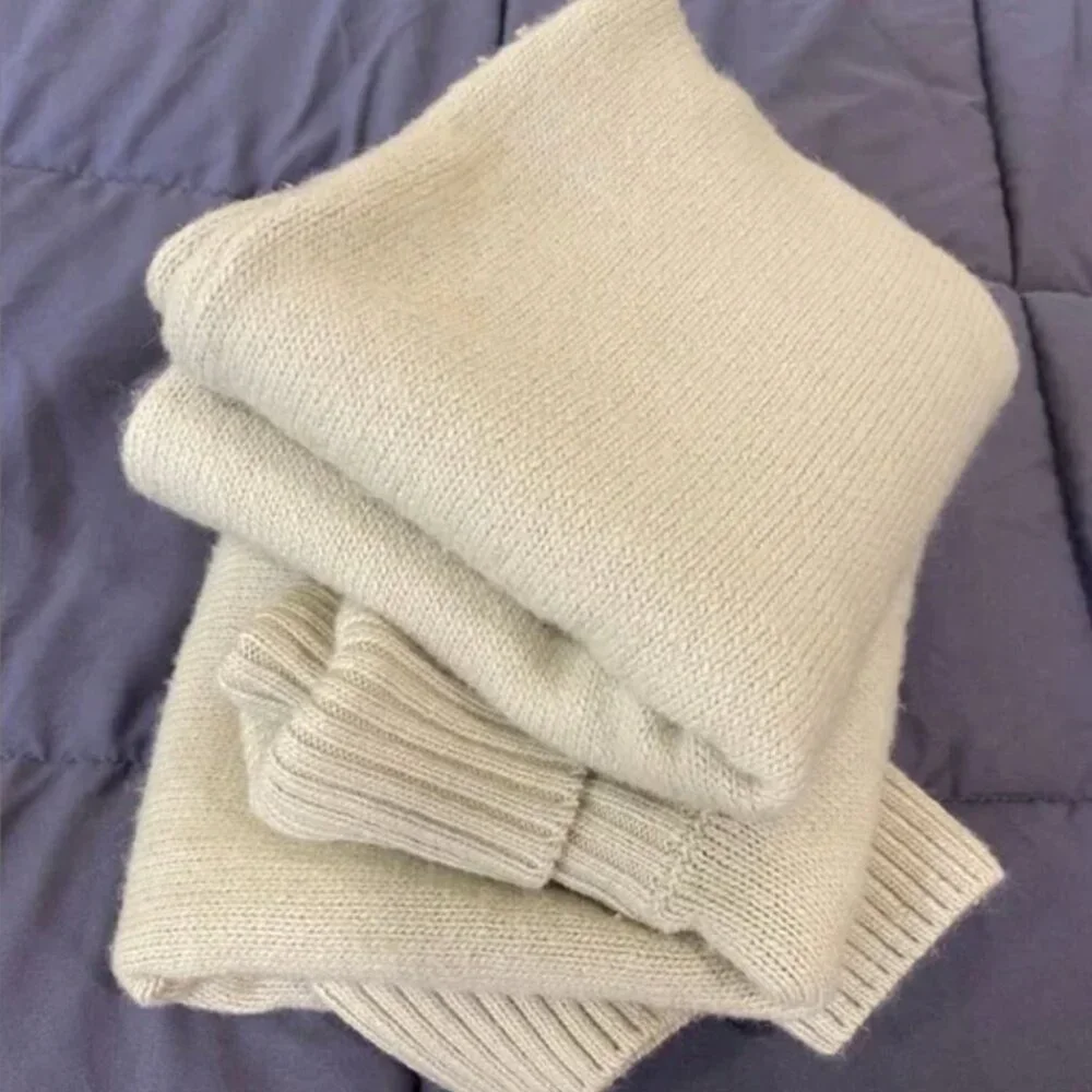 H&M Knit Matching Set - Picture 9 of 16